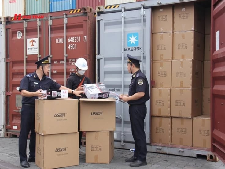 Tổng kim ngạch xuất nhập khẩu nước ta đạt 237,9 tỷ USD vào 9 tháng năm 2026