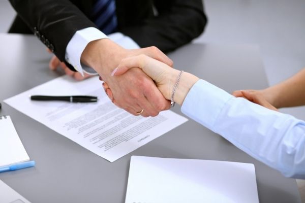 Việt Nam xuất siêu trở lại: Liệu đã đáng mừng?